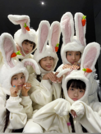 Easter NewJeans